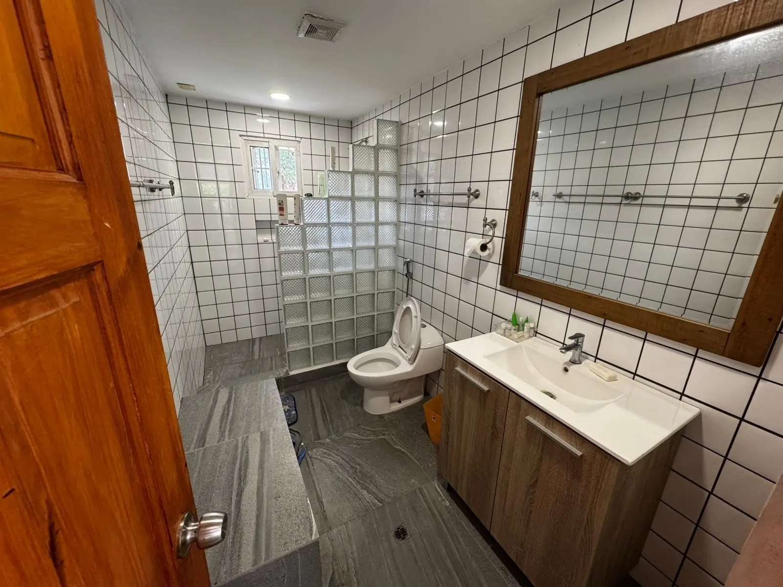 Bathroom with glass-block shower — lakeside home for sale at Club Ecuestre de Coronado, Panama
