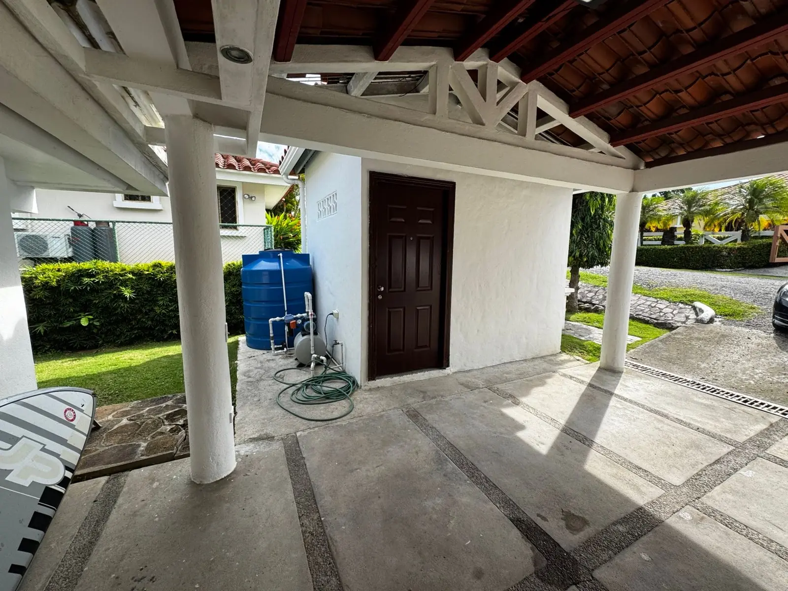Covered entrance — lakeside home for sale at Club Ecuestre de Coronado, Panama